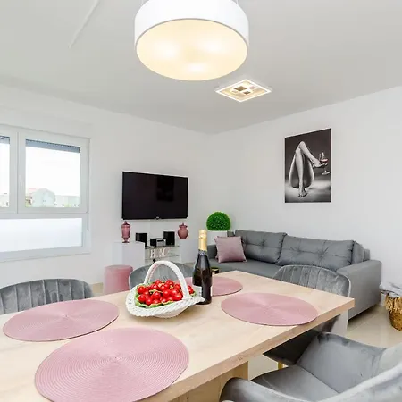 Apartment Anni Trogir