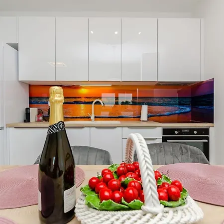 Anni Apartment